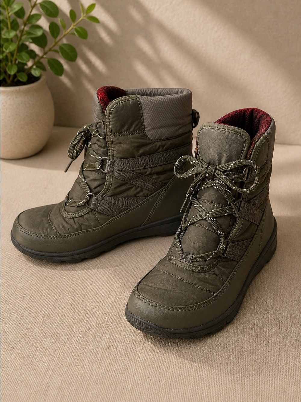 Sorel Women's Whitney Short Lace Waterproof Alpine Tundra Winter Boots Size 9.5